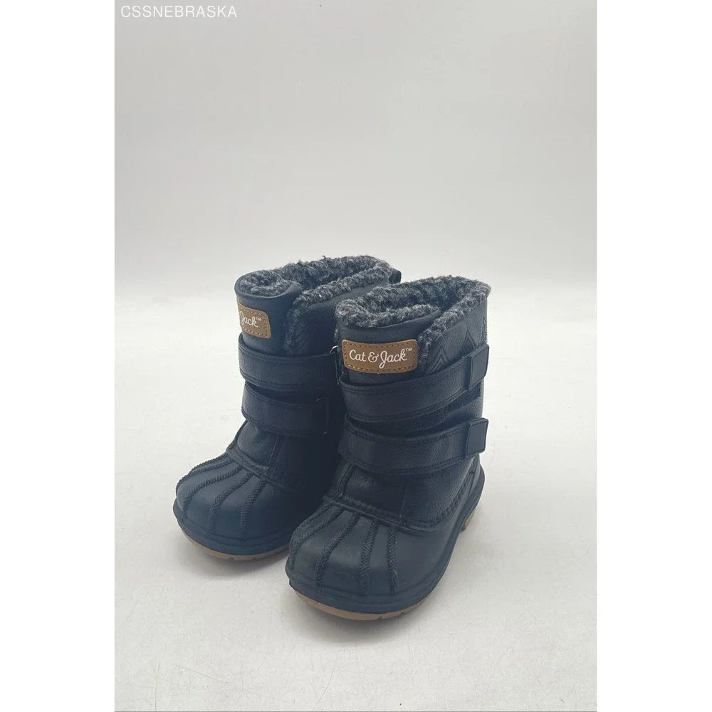 Cat & Jack Black Toddler Denver Winter Boots - Size 6